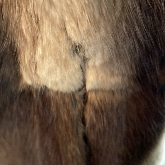 Muskrat Fur Vintage Stroller Coat - Picture 11 of 13